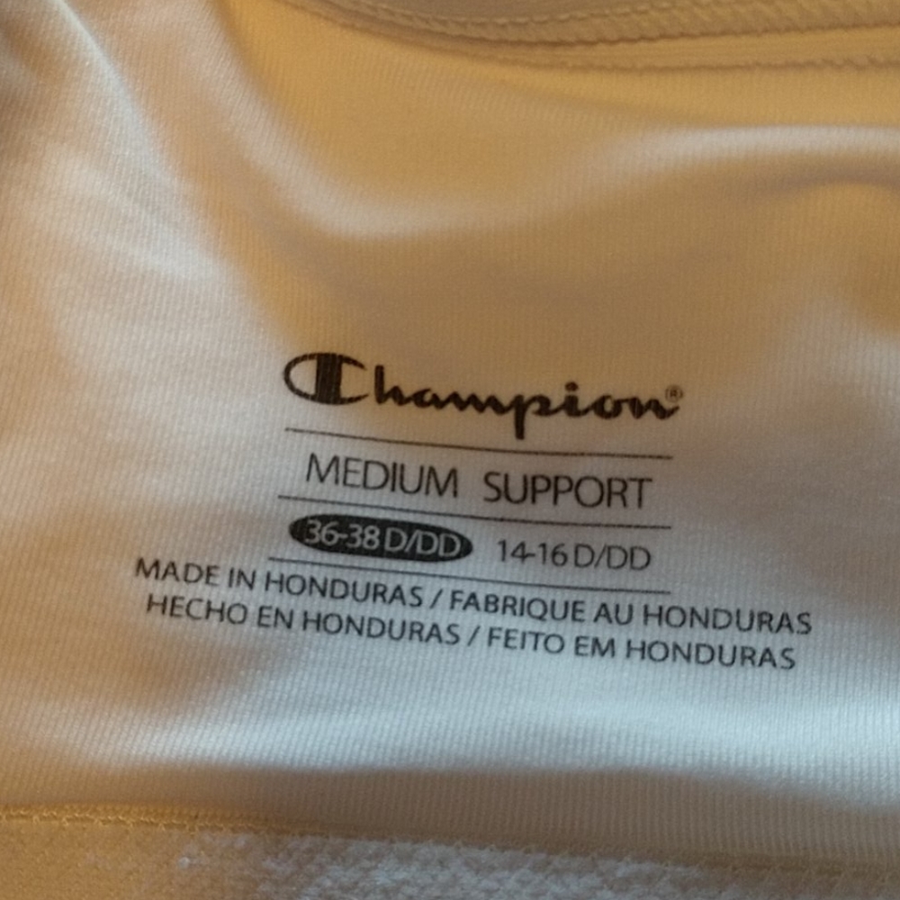2 Sport's Bra's - Picture 11 of 11